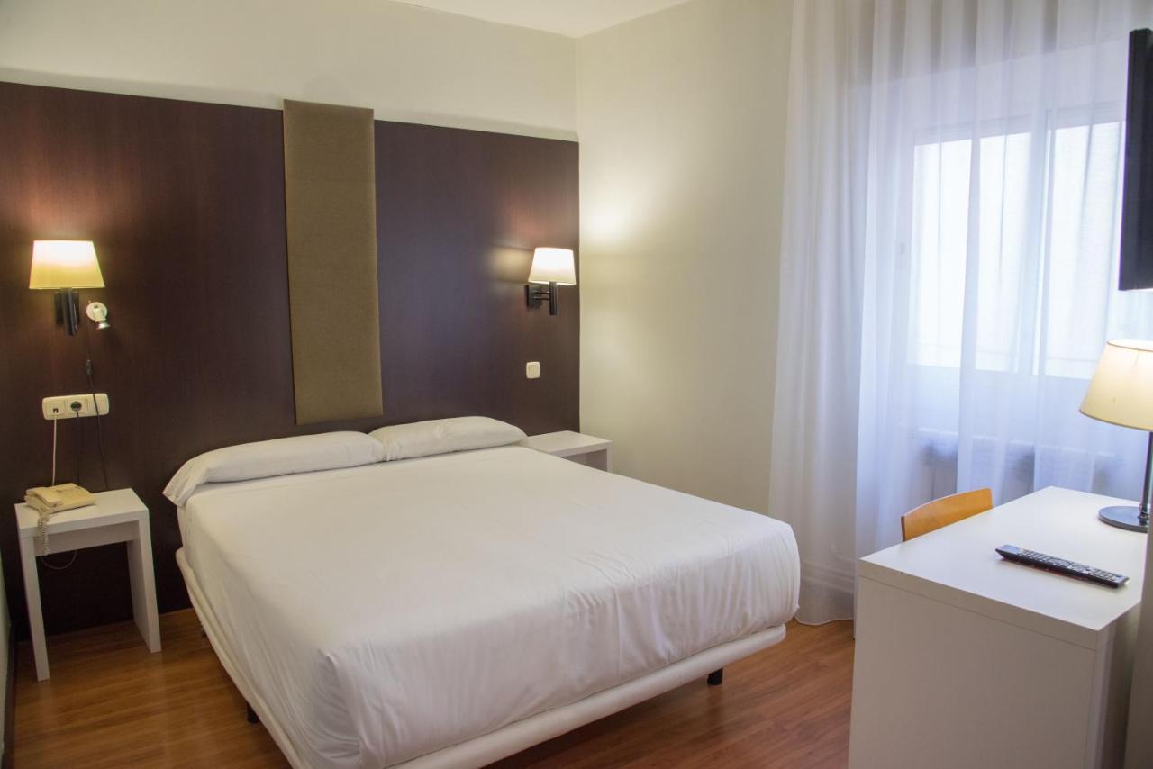 Hotel Delta Tudela Εξωτερικό φωτογραφία
