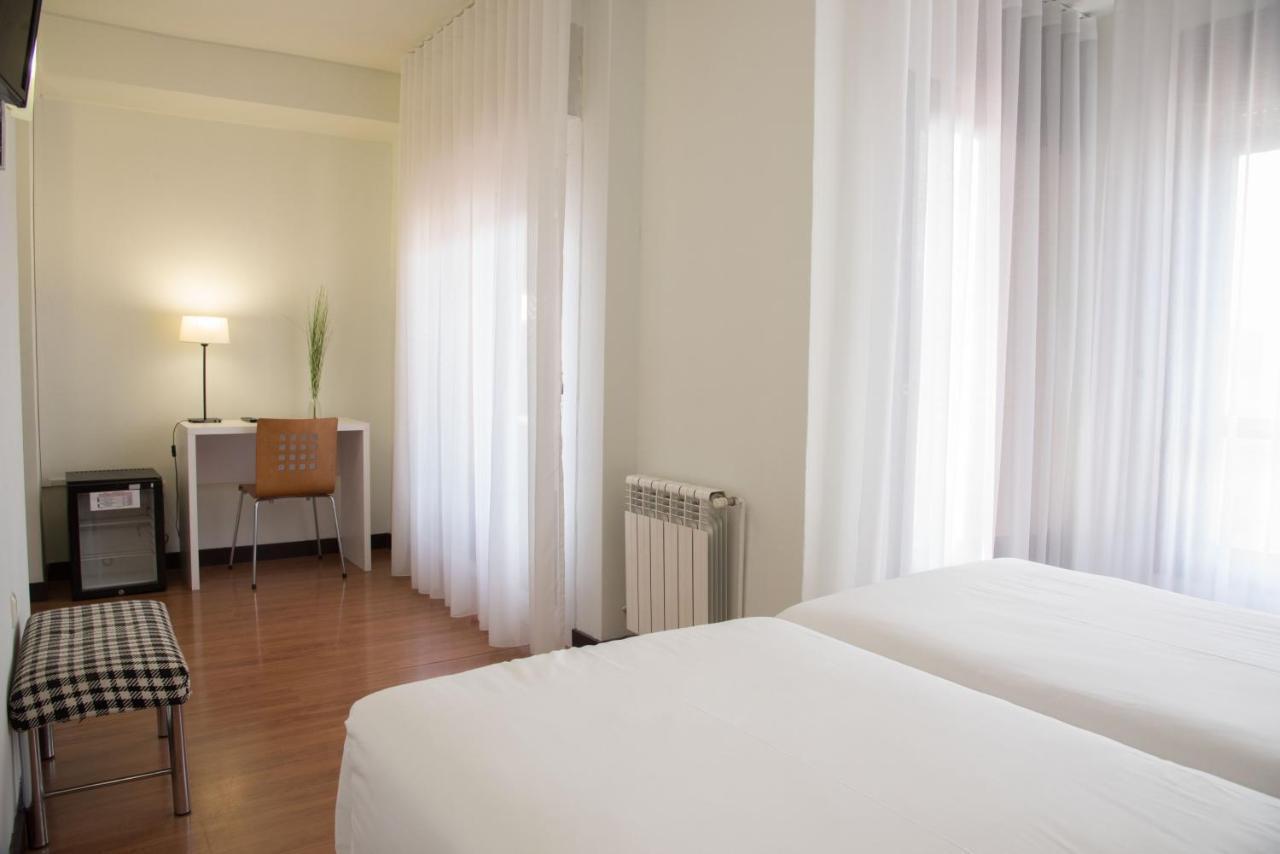 Hotel Delta Tudela Εξωτερικό φωτογραφία